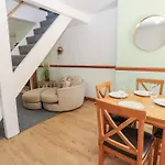 Bolton Terrace Feriehus *